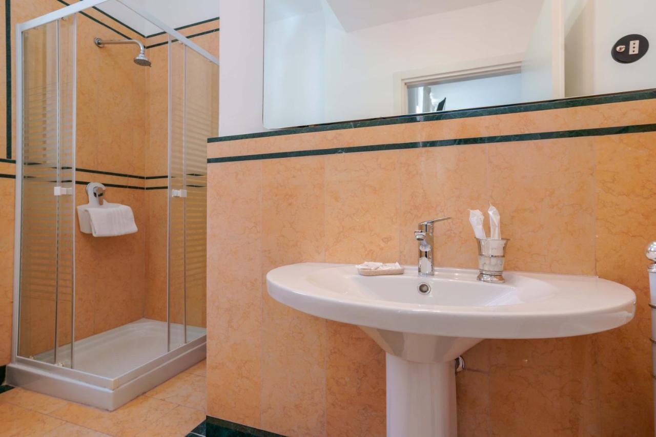 タラント Ai Marinai Bed & Breakfast エクステリア 写真